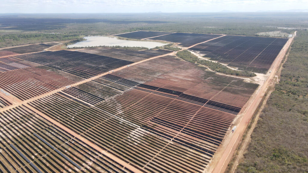 Central fotovoltaica Lins